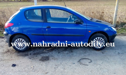 Peugeot 206 1.1i na náhradní díly ČB / nahradni-autodily.eu