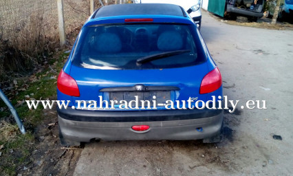 Peugeot 206 1.1i na náhradní díly ČB / nahradni-autodily.eu