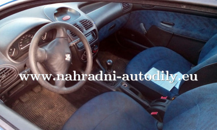 Peugeot 206 1.1i na náhradní díly ČB / nahradni-autodily.eu