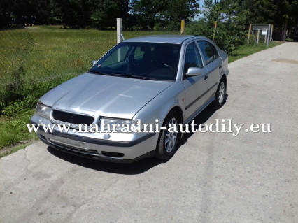 Škoda Octavia 1,8t stříbrná na náhradní díly / nahradni-autodily.eu