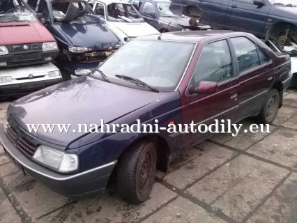 Peugeot 405 modrá na náhradní díly Praha / nahradni-autodily.eu