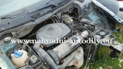 Škoda Octavia 1,6 55kw AEE 1997 na náhradní díly České Budějovice / nahradni-autodily.eu