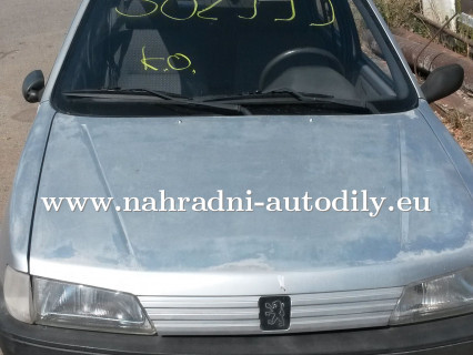 Peugeot 106 šedá metalíza na díly Brno / nahradni-autodily.eu