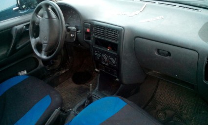 VW Polo 6n1 1999 na náhradní díly České Budějovice / nahradni-autodily.eu