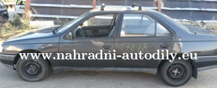 Peugeot 405 modrá na díly Brno / nahradni-autodily.eu