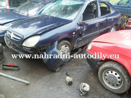 Citroen Xsara modrá na díly Plzeň / nahradni-autodily.eu