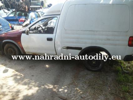 Opel Combo bílá na díly Plzeň