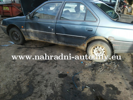 Peugeot 405 modrá metalíza na díly Plzeň