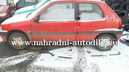 Peugeot 106 červená na náhradní díly Písek / nahradni-autodily.eu