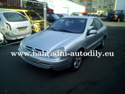 Citroen Xsara stříbrná - díly z tohoto vozu / nahradni-autodily.eu