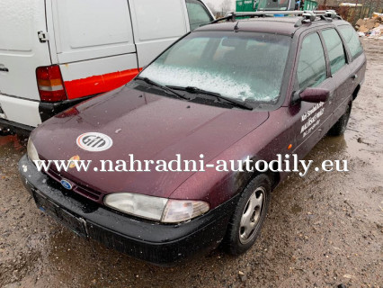 Ford Mondeo combi náhradní díly Pardubice