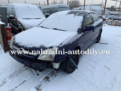 Opel Vectra náhradní díly Pardubice / nahradni-autodily.eu