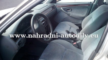 Rover 416 stříbrná - díly z tohoto vozu / nahradni-autodily.eu Rover 416 stříbrná - díly z tohoto vozu / nahradni-autodily.eu