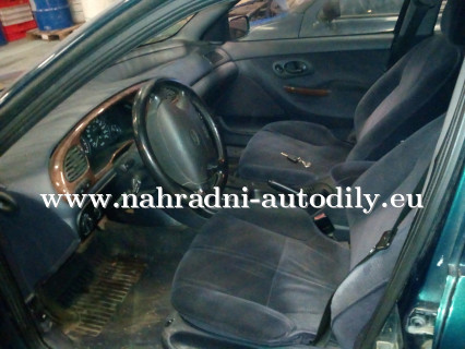 Ford Mondeo zelená - díly z tohoto vozu / nahradni-autodily.eu Ford Mondeo zelená - díly z tohoto vozu / nahradni-autodily.eu