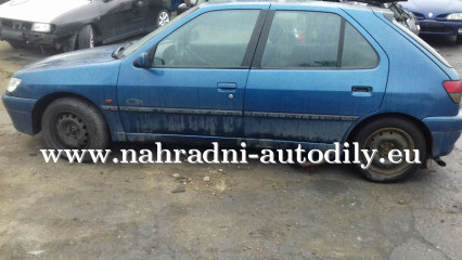 Peugeot 306 modrá na náhradní díly Tábor / nahradni-autodily.eu