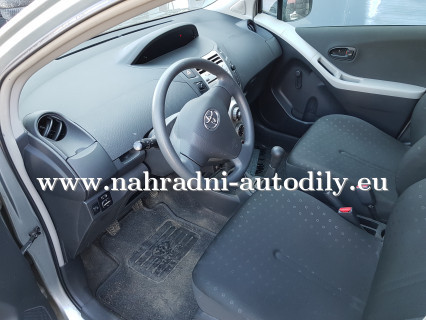 TOYOTA YARIS 1.0i, motor 1KR na náhradní díly Pardubice / nahradni-autodily.eu