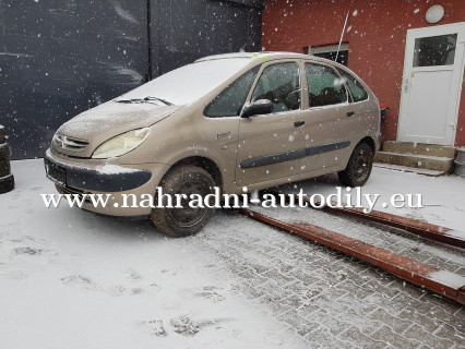 CITROEN XSARA PICASSO 2.0HDi, motor RHY na náhradní díly Pardubice / nahradni-autodily.eu