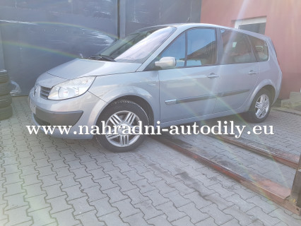 RENAULT MEGANE SCENIC GRAND 1.9 DCi, motor F9Q D8 na náhradní díly Pardubice / nahradni-autodily.eu