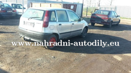 Fiat Punto na náhradní díly Hradec Králové / nahradni-autodily.eu