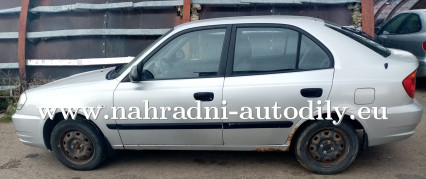 Hyundai Accent stříbrná na náhradní díly Brno / nahradni-autodily.eu