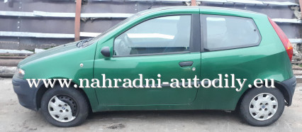 Fiat Punto zelená na náhradní díly Brno / nahradni-autodily.eu