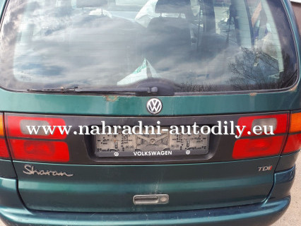 VW Sharan zelená na náhradní díly Brno / nahradni-autodily.eu