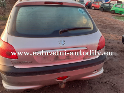 Peugeot 206 na náhradní díly Pardubice / nahradni-autodily.eu