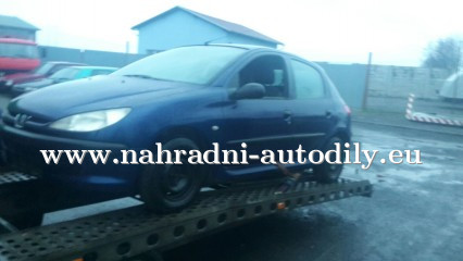 Peugeot 206 na náhradní díly Hradec Králové / nahradni-autodily.eu