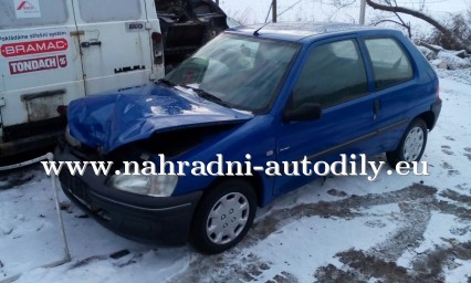 Peugeot 106 modrá na náhradní díly ČB / nahradni-autodily.eu