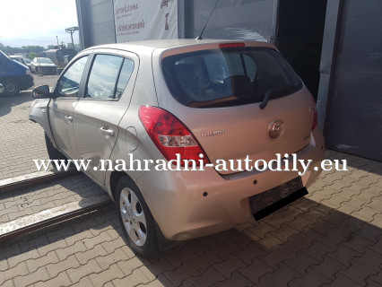 HYUNDAI I20 1.7 CDTI motor na náhradní díly Pardubice / nahradni-autodily.eu