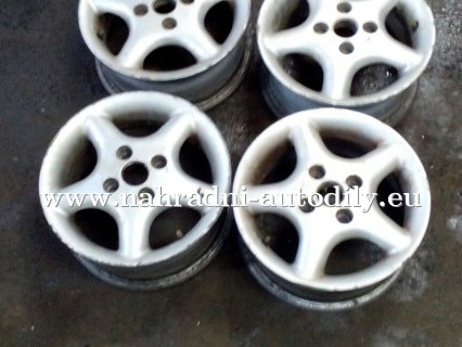 ALU kola 4x100 R13 5.5J / nahradni-autodily.eu ALU kola 4x100 R13 5.5J / nahradni-autodily.eu