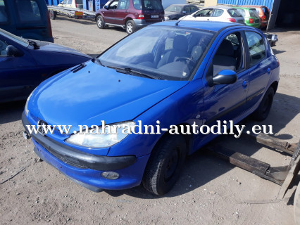 Peugeot 206 na náhradní díly KV