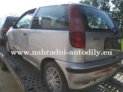 Fiat Punto / nahradni-autodily.eu Fiat Punto / nahradni-autodily.eu
