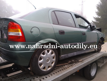 Opel Astra / nahradni-autodily.eu