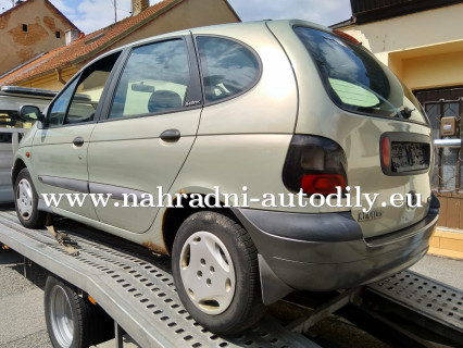 Renault Scenic / nahradni-autodily.eu