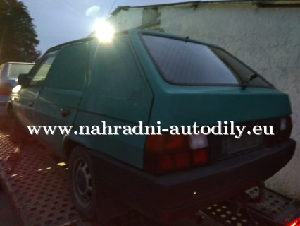 Škoda Forman / nahradni-autodily.eu Škoda Forman / nahradni-autodily.eu