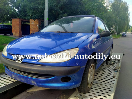 Peugeot 206 na náhradní díly KV