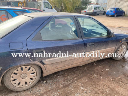 Citroen Xantia modrá na náhradní díly Pardubice / nahradni-autodily.eu