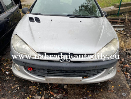 Peugeot 206 na náhradní díly Pardubice / nahradni-autodily.eu