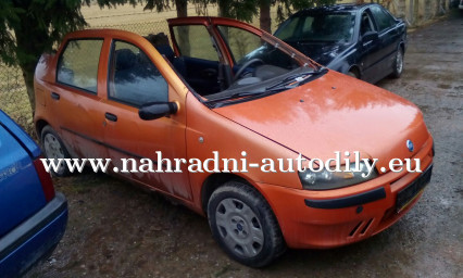 Fiat Punto II 1.2i na náhradní díly České Budějovice / nahradni-autodily.eu