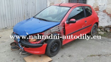 Peugeot 206 1,4i 1999 na náhradní díly České Budějovice / nahradni-autodily.eu